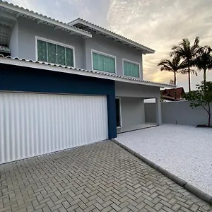 Alojamento de Acomodação e Pequeno-almoço Vale Do Paraiso